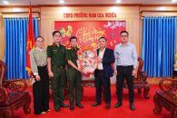 BINH ĐOÀN 16 – TRUNG TÂM XỬ LÝ BOM MÌN THĂM, CHÚC TẾT PHƯỜNG NAM GIA NGHĨA